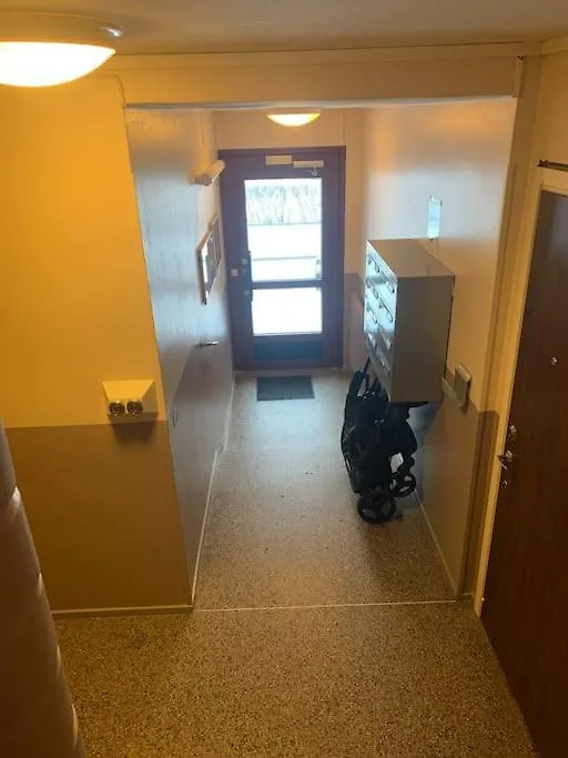3 Room Accommodation In Trollhaettan Apartment