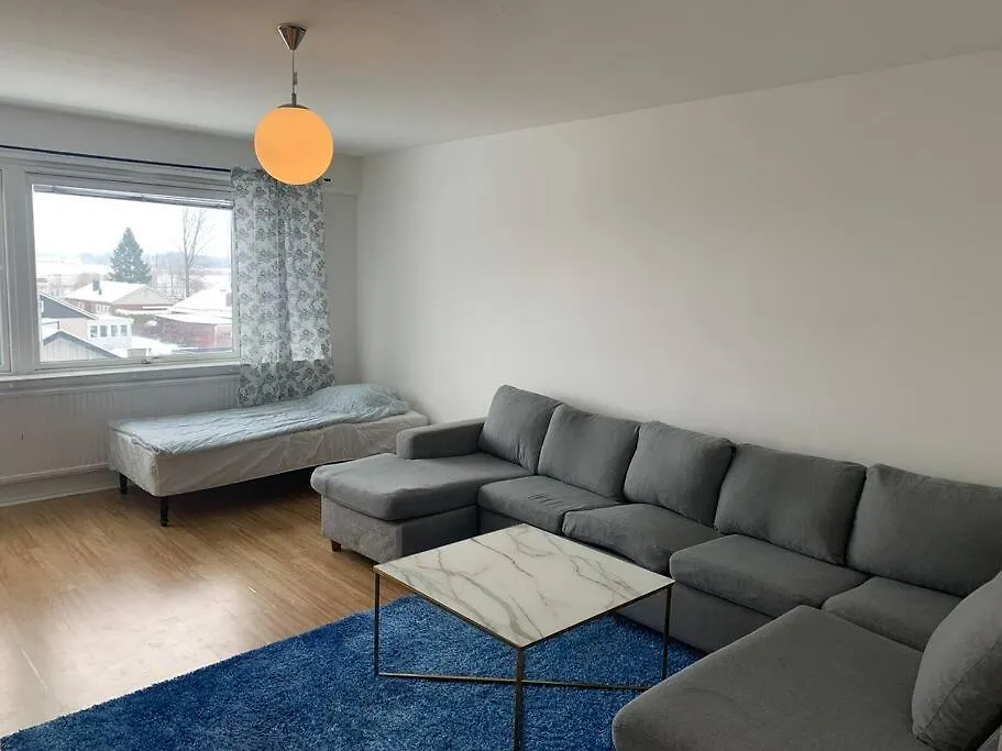 3 Room Accommodation In Trollhaettan Sweden