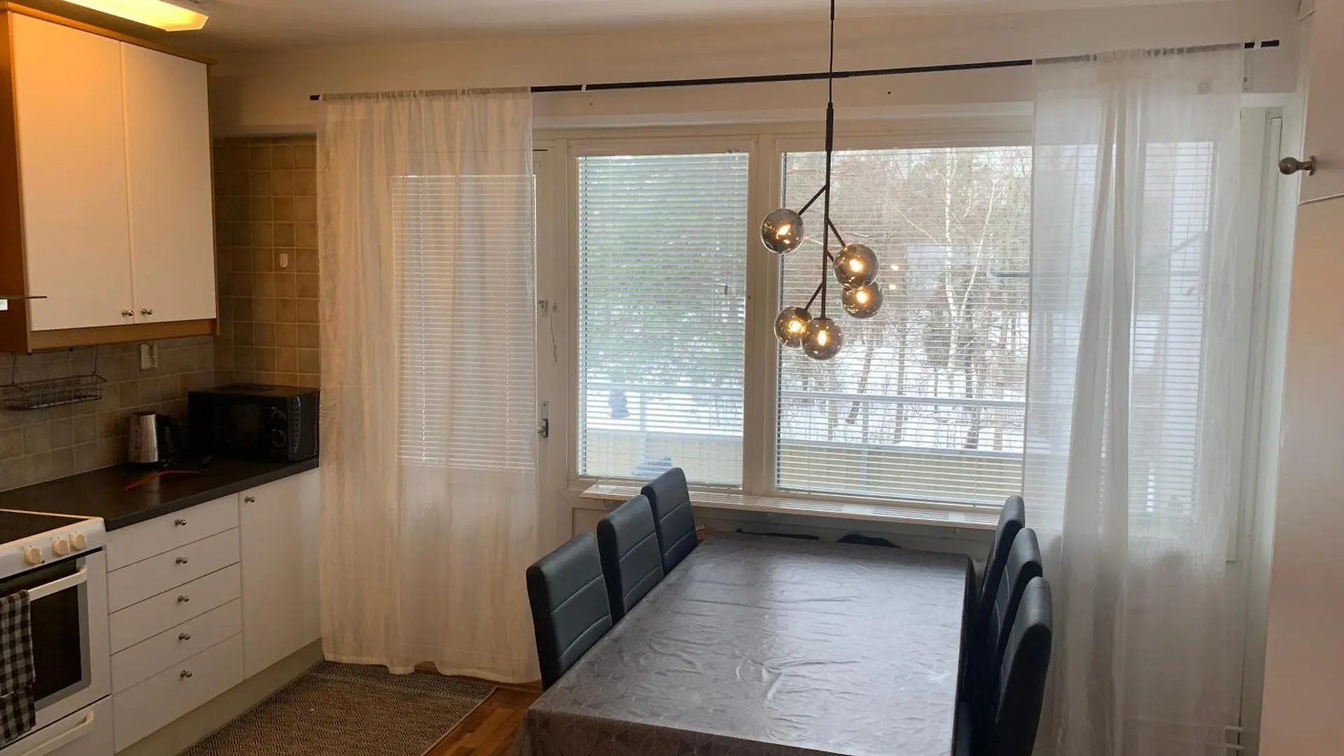 3 Room Accommodation In Trollhaettan Trollhättan