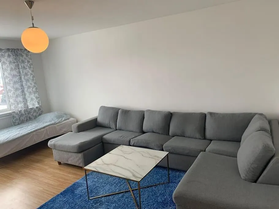 Apartament 3 Room Accommodation In Trollhaettan